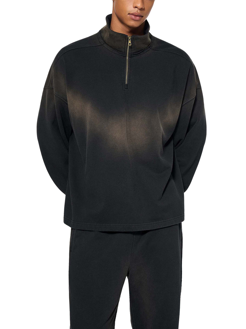 THE ECLIPSE QUARTER-ZIP