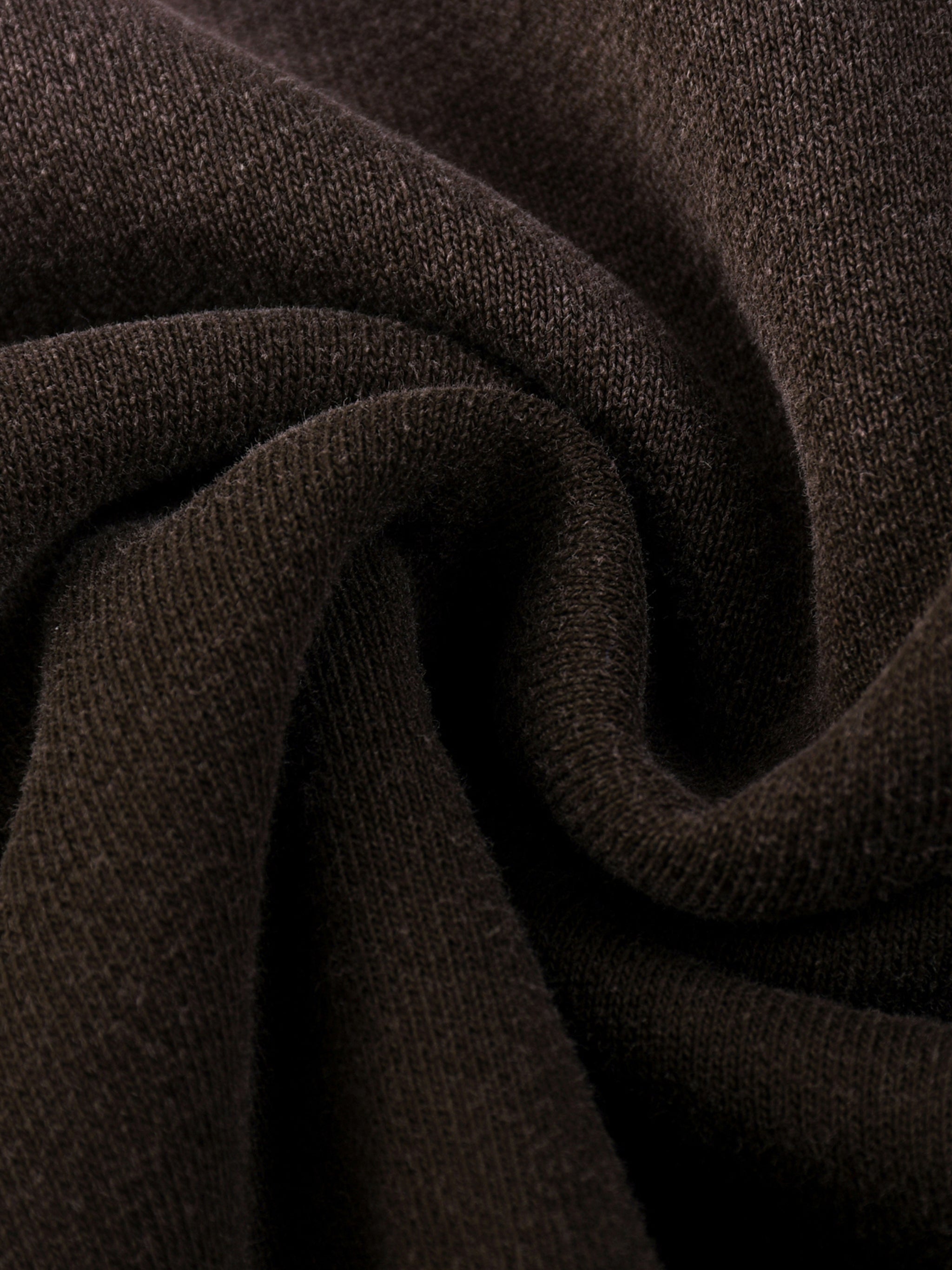 THE ECLIPSE QUARTER-ZIP