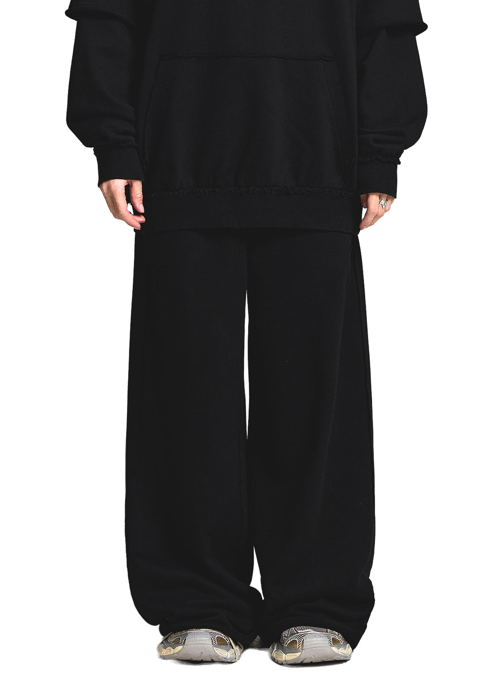 KOZI LOUNGE SWEATS